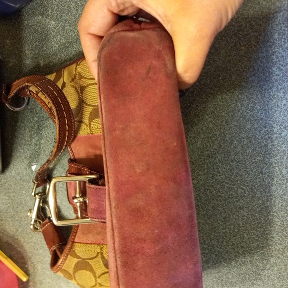 Authentic Coach - Picture 2 of 4